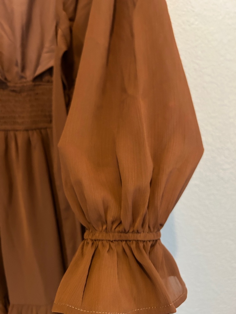 ZESICA brown -Front Long Sleeve Smocked-Waist Dress size M - Picture 7 of 10